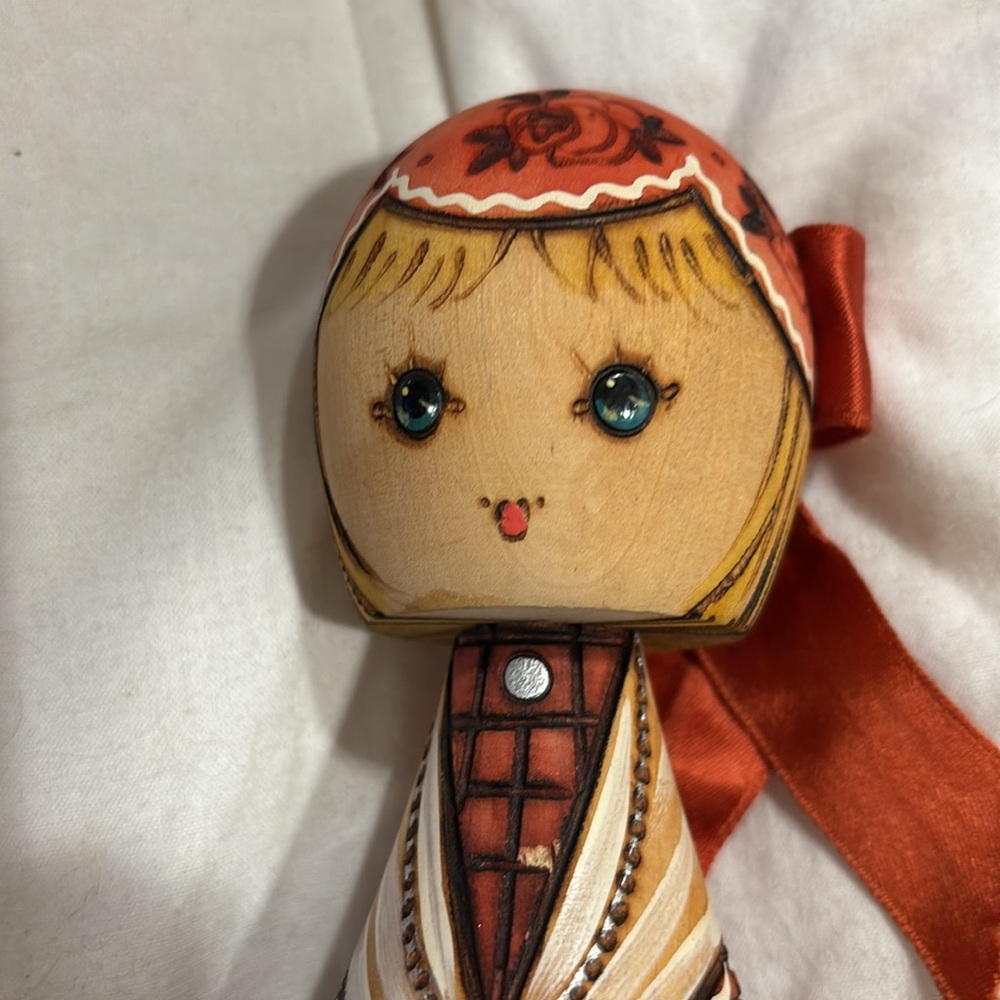 ❤️FINAL❤️Vintage perfect condition Salvo Russian Doll - Picture 2 of 6